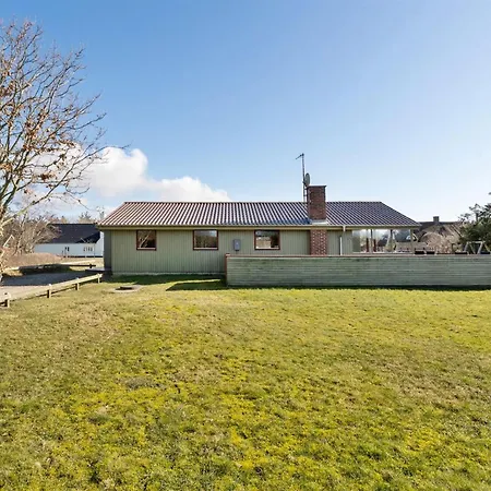 Frille - 200m From The Sea By Interhome